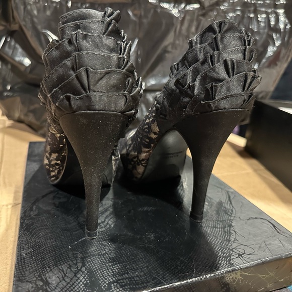 Rampage heels - Picture 3 of 4